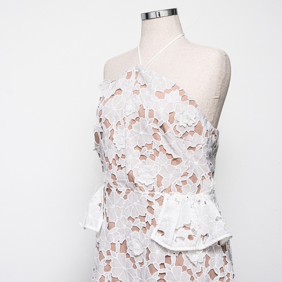 Elliatt Seafarer White Lace Halter Neck Mini Dress XL - Picture 14 of 15